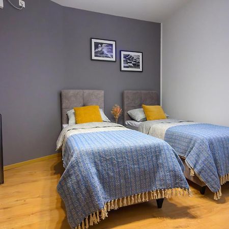 Vera Apartments With Sea View And Old Town View Zadar Eksteriør bilde