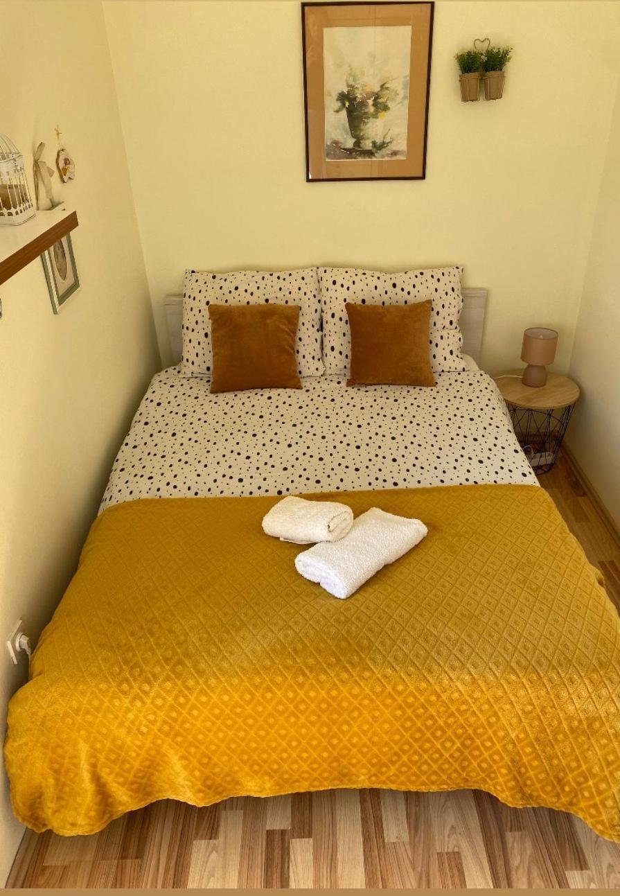 Vera Apartments With Sea View And Old Town View Zadar Eksteriør bilde