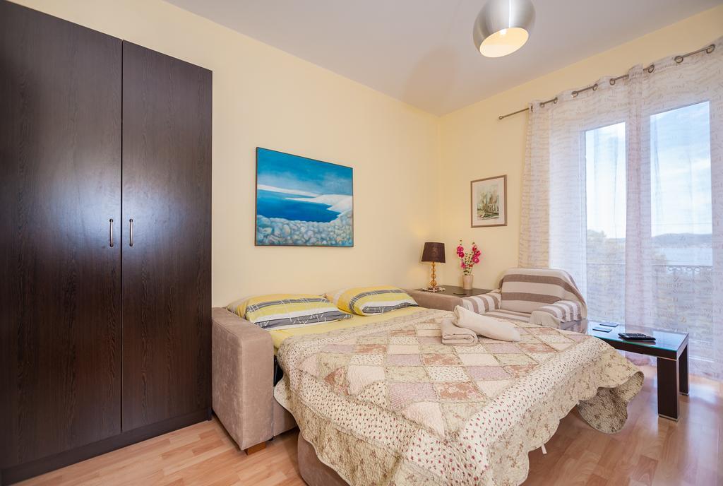 Vera Apartments With Sea View And Old Town View Zadar Eksteriør bilde