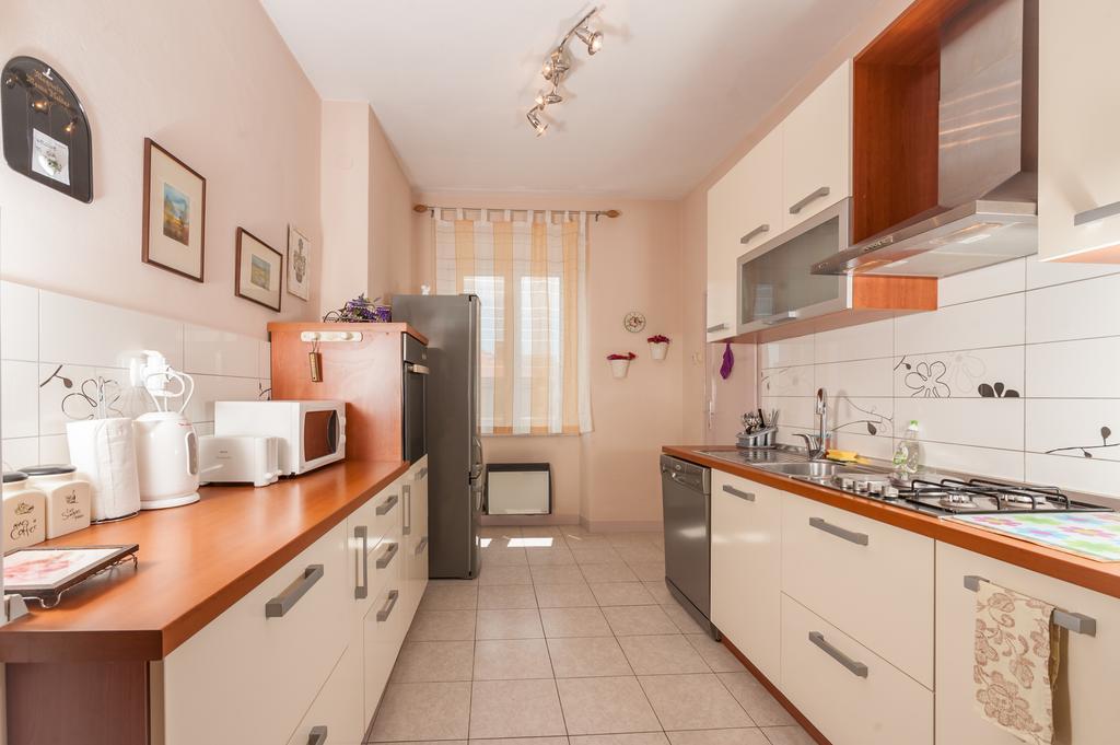 Vera Apartments With Sea View And Old Town View Zadar Eksteriør bilde