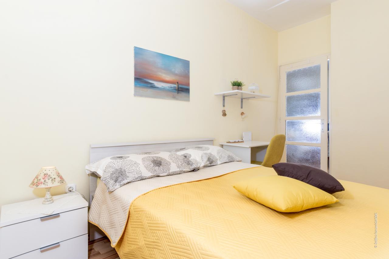 Vera Apartments With Sea View And Old Town View Zadar Eksteriør bilde